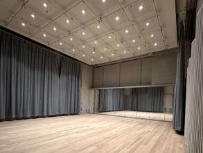 recital room crop